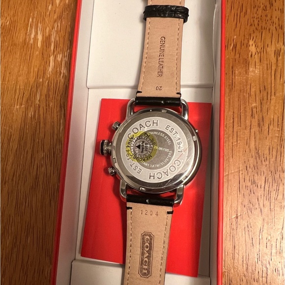 Coach Watch - Picture 4 of 7
